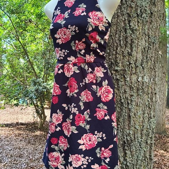 Women's Small C Label Black Floral Mini Dress - Picture 4 of 11